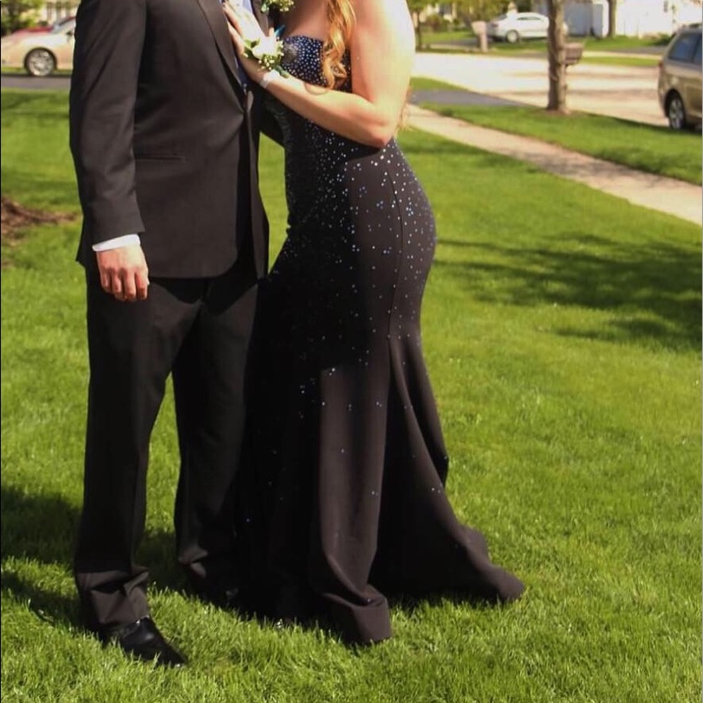 PROM DRESS💐 - Picture 2 of 8